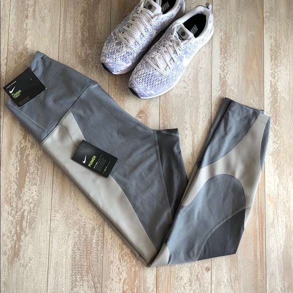 NWT Nike legend high waisted tights - Picture 7 of 7